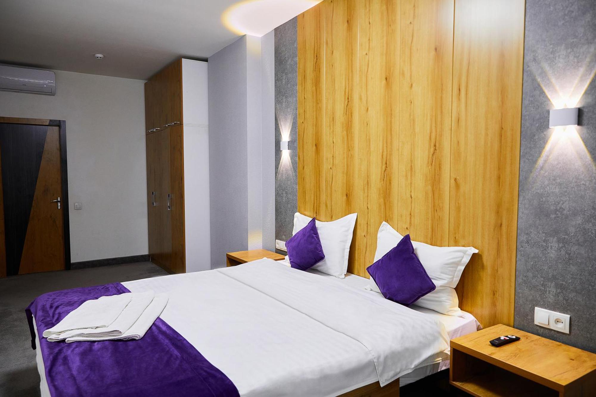 Art Plaza Hotel Ташкент Екстер'єр фото