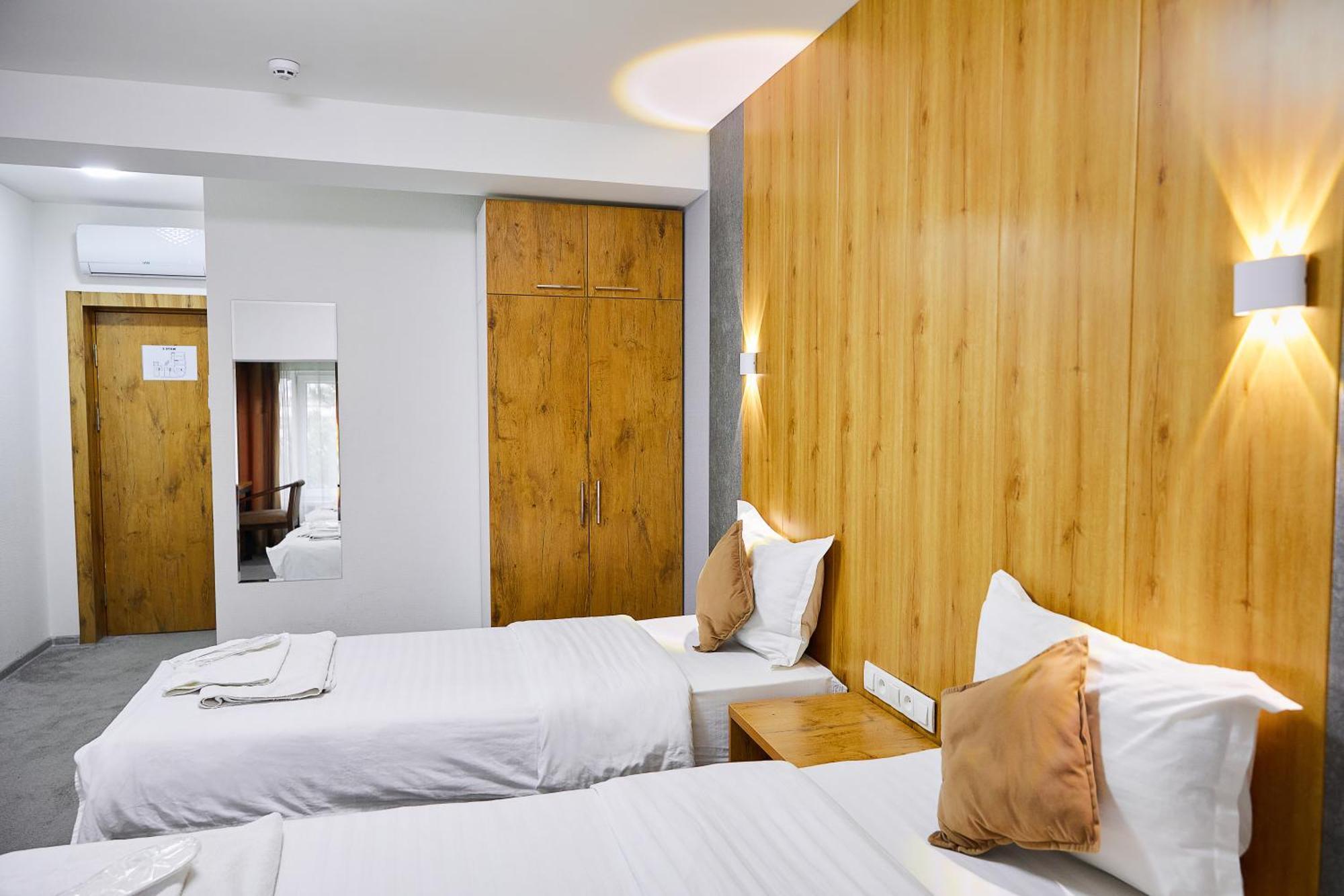 Art Plaza Hotel Ташкент Екстер'єр фото